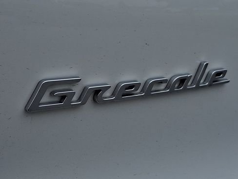 Certified 2025 Maserati Grecale Modena AWD/4WD image 50
