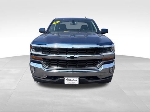 Used 2019 Chevrolet Silverado 1500 LT w/ All Star Edition AWD/4WD image 9
