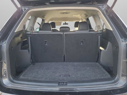 Used 2023 Volkswagen Atlas SE image 29