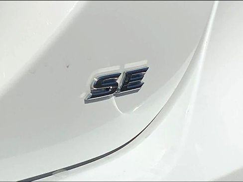 Certified 2024 Toyota Camry SE image 9