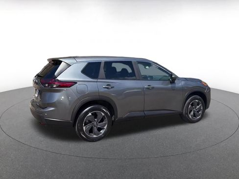 Used 2025 Nissan Rogue SV FWD image 15