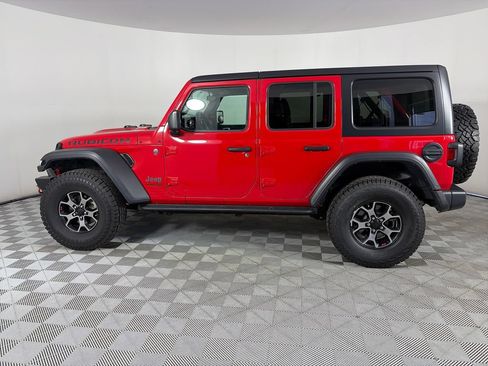 Used 2018 Jeep Wrangler Unlimited Rubicon w/ Cold Weather Group AWD/4WD image 4
