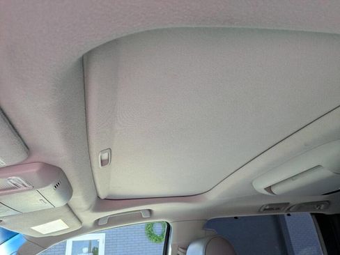 Used 2011 Toyota Sequoia Platinum AWD/4WD image 20