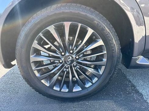 Used 2023 INFINITI QX80 Sensory w/ Cargo Package AWD/4WD image 8