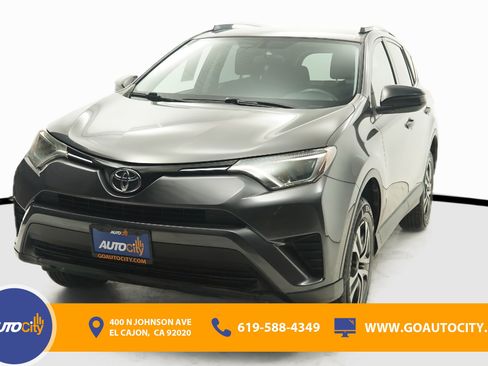 Used 2016 Toyota RAV4 LE FWD image 1