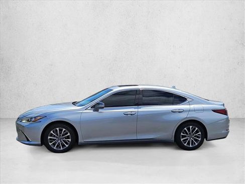 Used 2022 Lexus ES 350 w/ Accessory Package FWD image 9