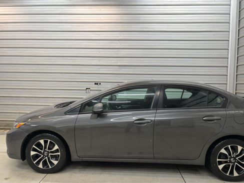 Used 2013 Honda Civic EX image 3