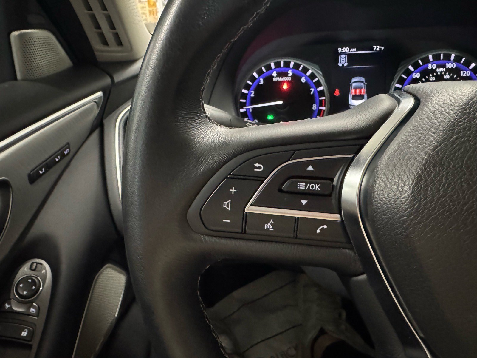 Used 2024 INFINITI Q50 Luxe AWD/4WD image 29
