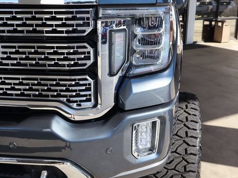 Used 2020 GMC Sierra 3500 Denali w/ Denali Ultimate Package image 9