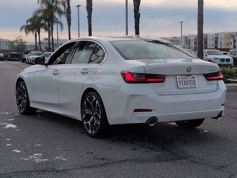 Used 2025 BMW 330i 330i w/ Convenience Package image 8