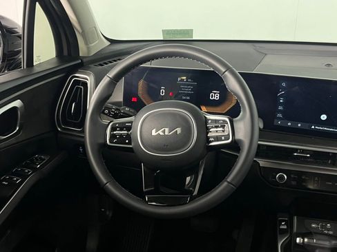 Used 2024 Kia Sorento X-Line EX image 15