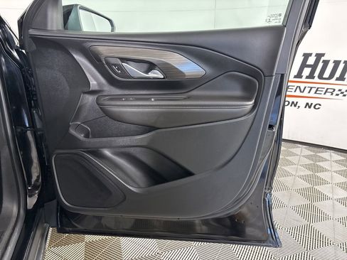 Used 2022 GMC Terrain SLT image 26