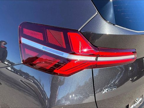 New 2026 BMW X3 xDrive30 w/ Premium Package image 14