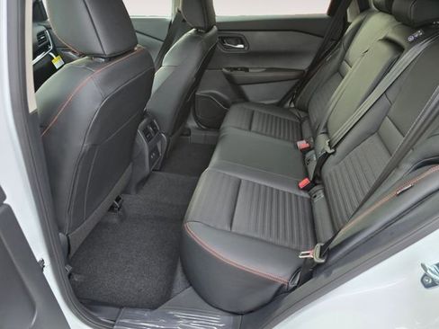 New 2026 Nissan Rogue SV AWD/4WD image 13