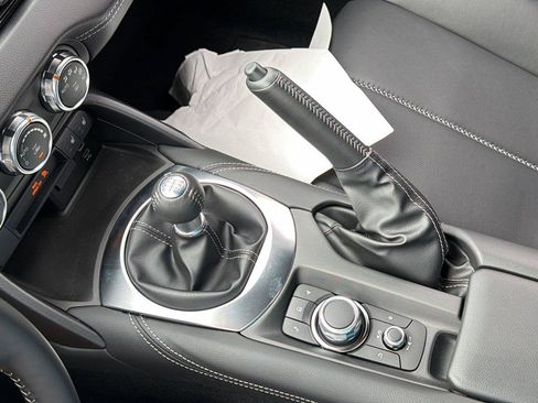New 2026 MAZDA MX-5 Miata Grand Touring RWD image 20