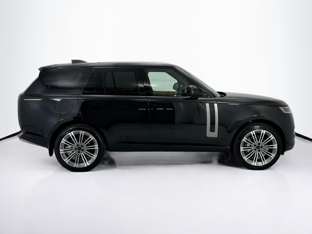 New 2026 Land Rover Range Rover SE AWD/4WD image 4