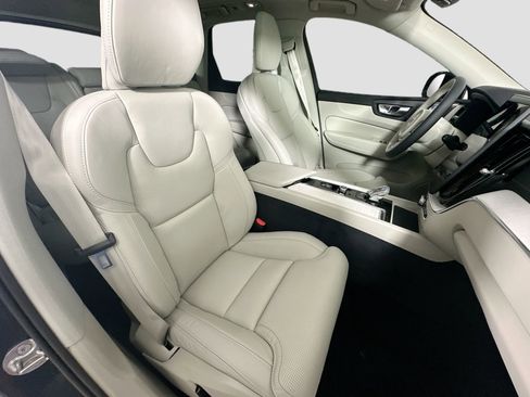 New 2026 Volvo XC60 B5 Ultra w/ Protection Package Premier AWD/4WD image 30