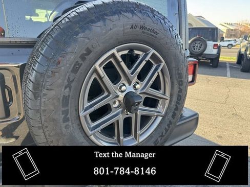 Used 2024 Jeep Wrangler Sport S image 7