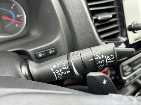 Used 2020 Honda Pilot Elite image 59