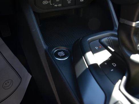 Used 2025 Kia K4 FWD image 57