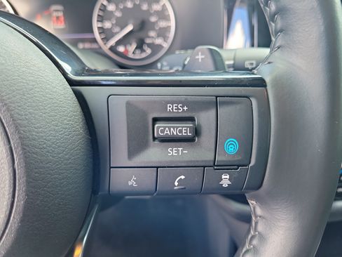 Certified 2024 Nissan Pathfinder SL w/ SL Premium Package AWD/4WD image 19