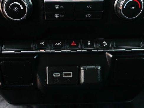 Used 2019 Chevrolet Silverado 1500 LT Trail Boss image 37