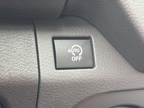 New 2026 Nissan Frontier PRO-4X w/ Pro-4x Convenience Package AWD/4WD image 7