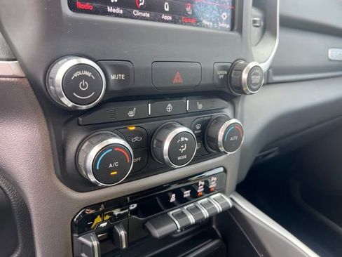 Used 2019 RAM 1500 Big Horn AWD/4WD image 15