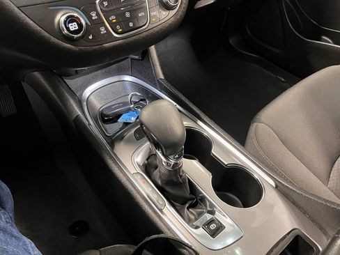 Used 2023 Chevrolet Malibu LT image 28