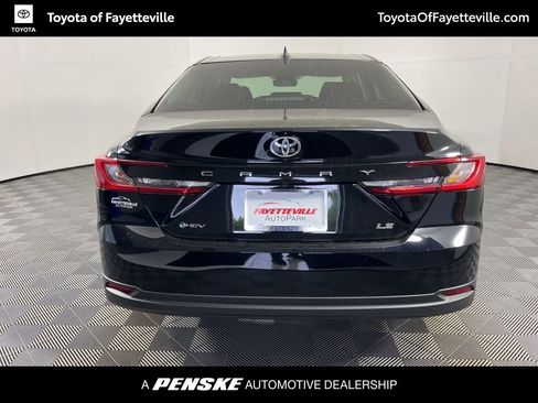 Used 2026 Toyota Camry LE w/ Convenience Package FWD image 10