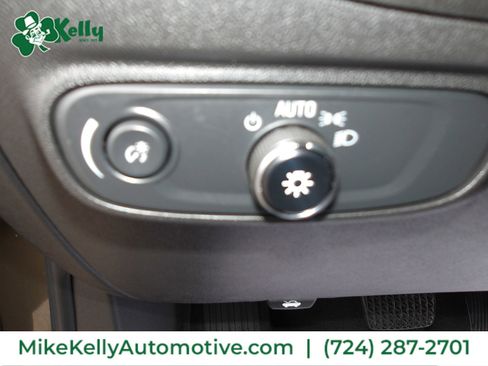 Used 2023 Chevrolet Equinox LT AWD/4WD image 24