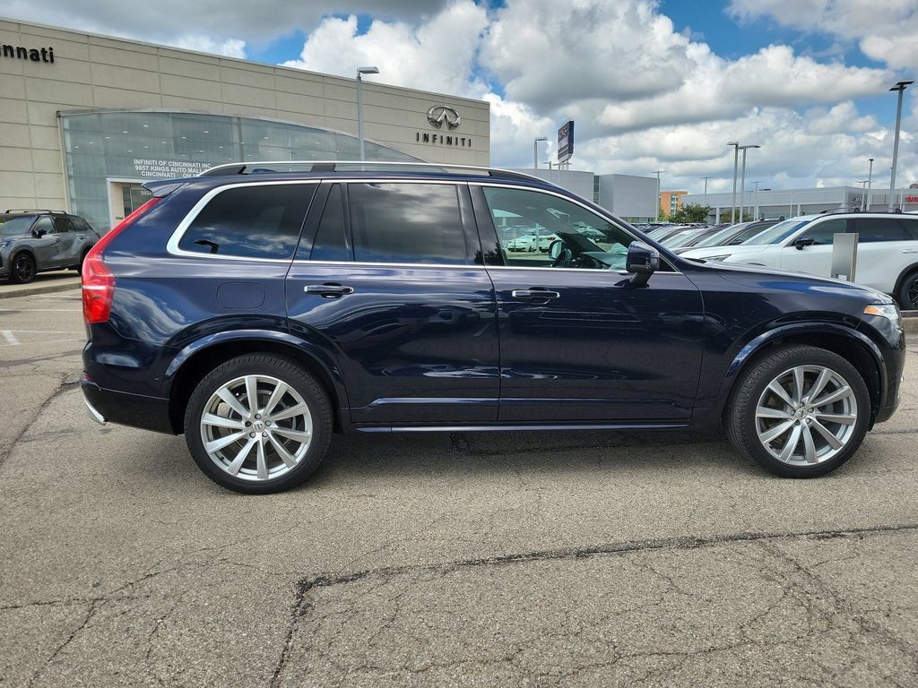 Used 2019 Volvo XC90 T6 Momentum w/ Protection Package Premier AWD/4WD image 6