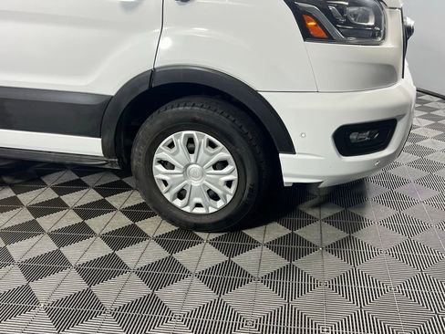Used 2023 Ford Transit 350 XLT image 11