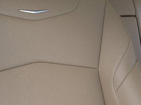 New 2024 Cadillac XT4 Premium Luxury FWD image 21