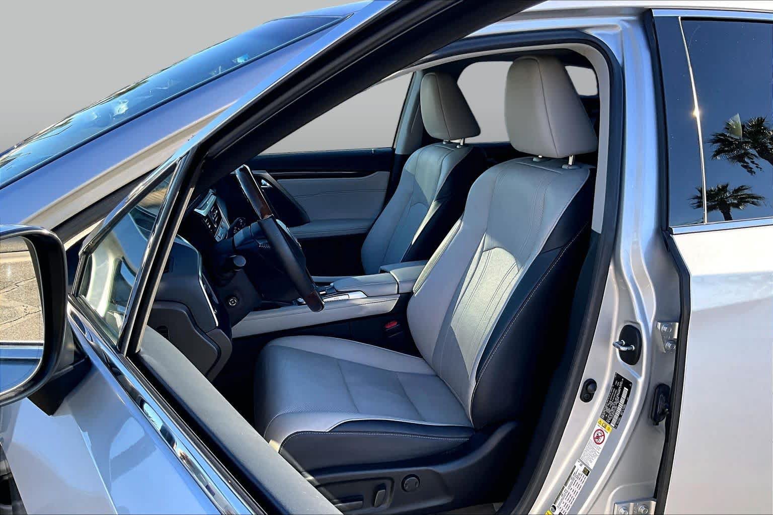 Used 2019 Lexus RX 350 FWD image 7