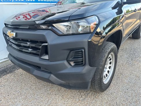 Used 2023 Chevrolet Colorado W/T RWD image 10