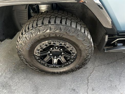Used 2024 GMC Hummer EV 3X w/ Omega Edition AWD/4WD image 15