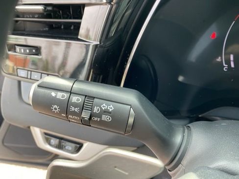 Used 2024 Lexus RX 350 w/ Convenience Package image 21