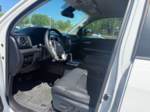 Used 2018 Toyota Tundra SR5 w/ SR5 Upgrade Package image 13