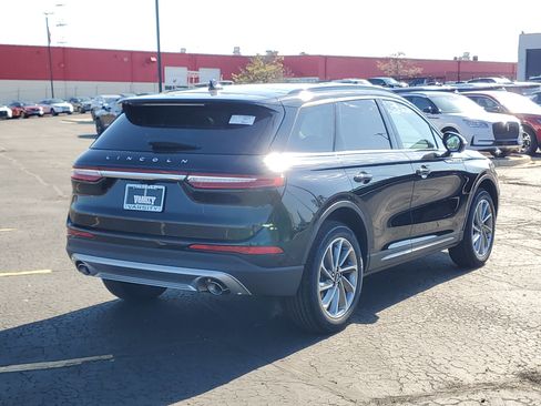 New 2026 Lincoln Corsair Premiere image 4