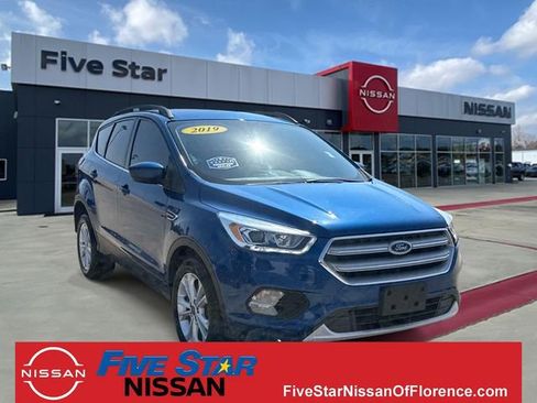 Used 2019 Ford Escape SEL FWD image 1