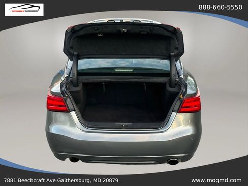 Used 2017 Nissan Maxima 3.5 SV FWD image 12