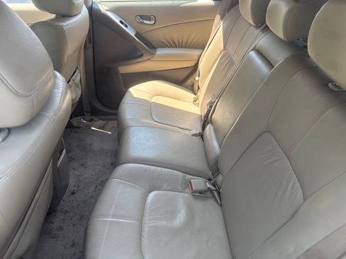 Used 2009 Nissan Murano SL w/ Technology Pkg FWD image 12