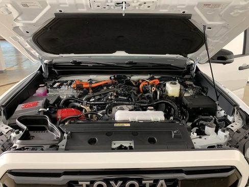 Used 2025 Toyota Tacoma TRD Pro image 48