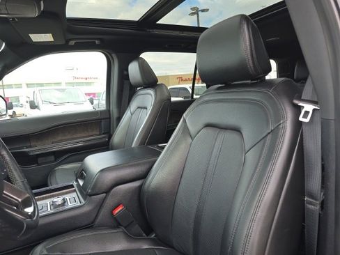Certified 2021 Ford Expedition Limited image 13