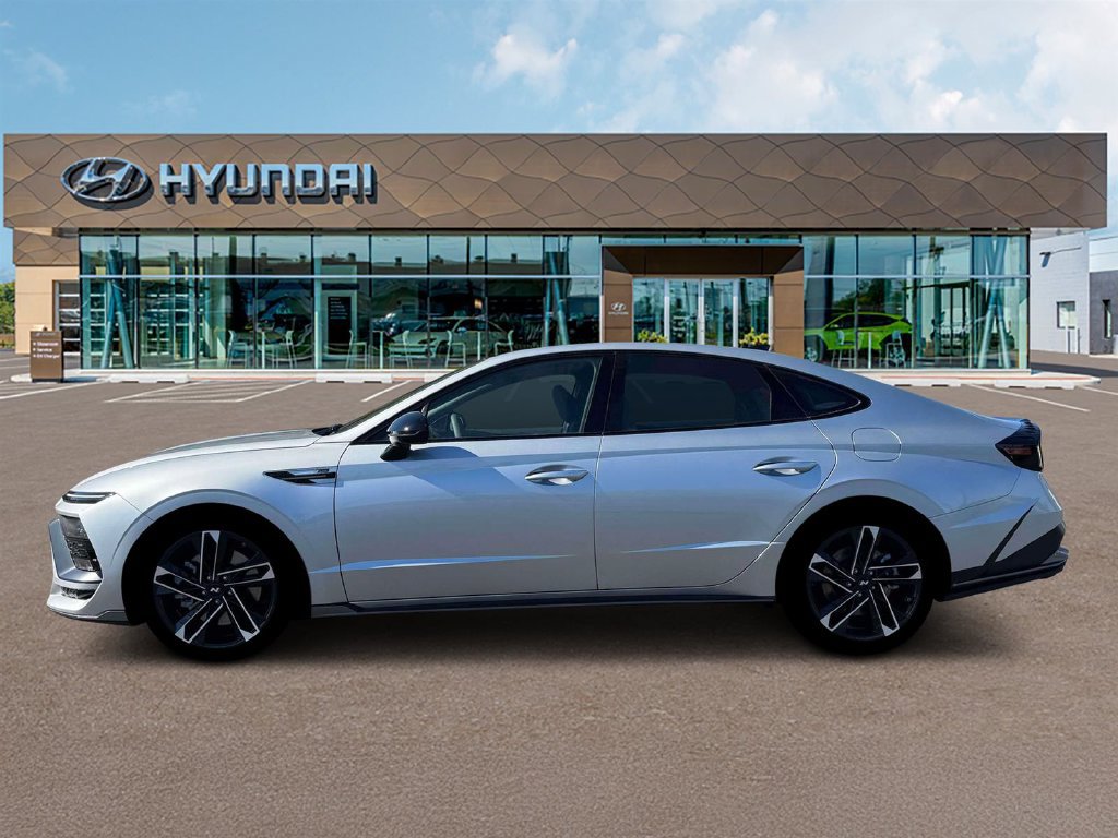 New 2026 Hyundai Sonata N Line FWD image 3