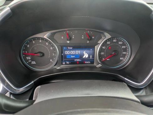 Used 2024 Chevrolet Equinox LT image 10