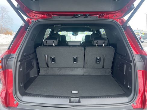 New 2026 Chevrolet Traverse LT w/ Midnight/Sport Edition image 6