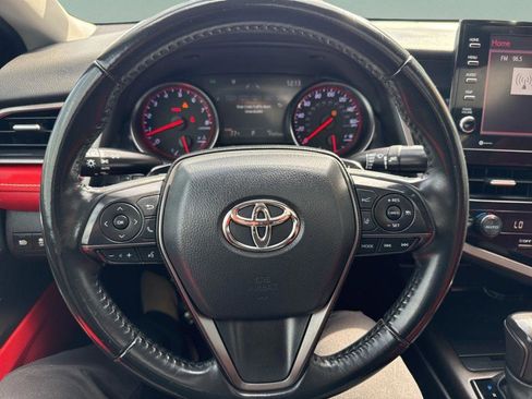 Used 2022 Toyota Camry XSE image 24