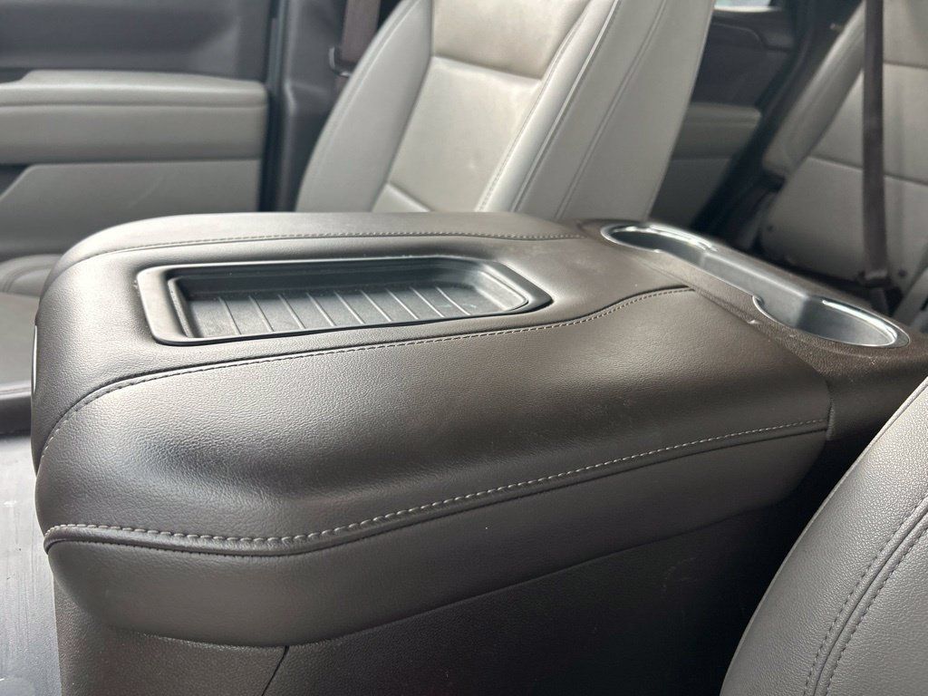Used 2024 Chevrolet Tahoe LT RWD image 30